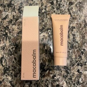 Macadam multi purpose balm for face or body
